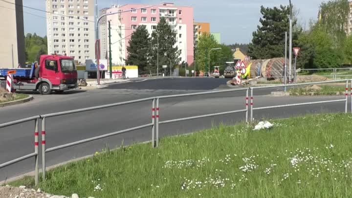 Modernizace tramvaje komplikuje dopravu v Jablonci