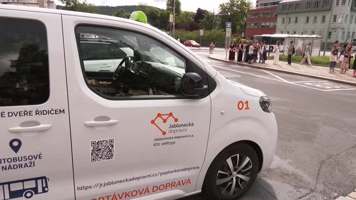 Jablonecká MHD zavádí poptávkovou dopravu