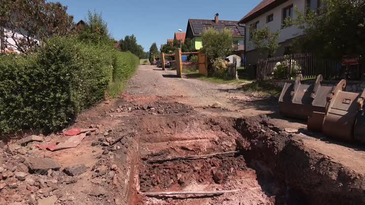 V Jilemnici pokračují opravy kanalizace