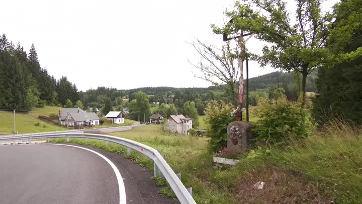 Silnice z Horního Maxova do Lučan je otevřená