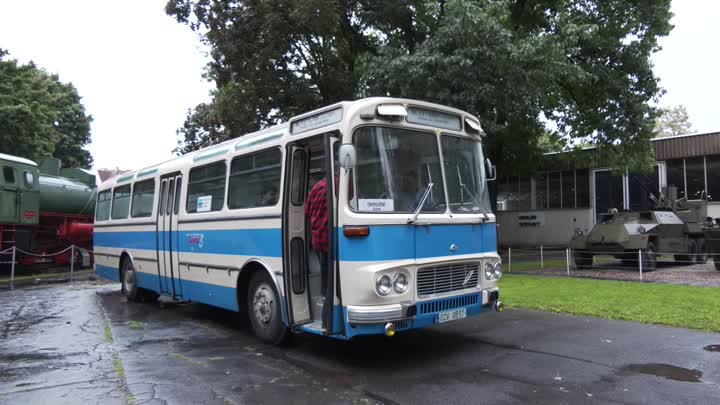 Do Liberce dorazil autobus ŠL 11 z roku 1971