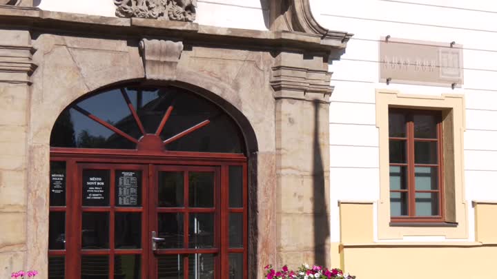 Nový Bor má velký počet žádostí na stavební úřadě