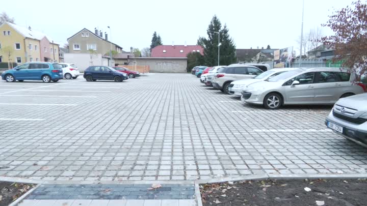 Nový Bor otevřel parkoviště v centru města
