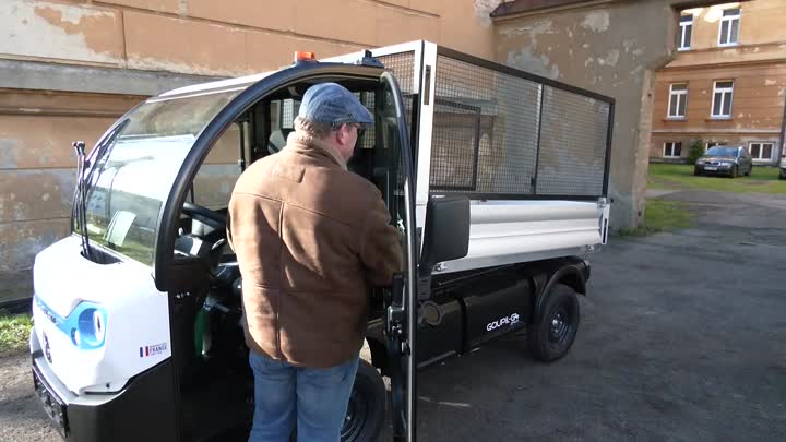 Varnsdorf pořídil novou elektrickou multikáru