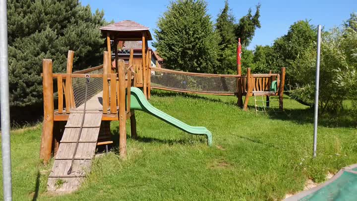 Školka v Paceřicích získá zahradu podle projektu Čtyři živly. Děti se budou učit přímo venku