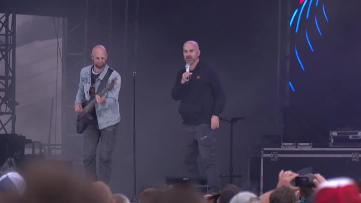 Benátská odstartovala. První den ovládli No Name a Mirai
