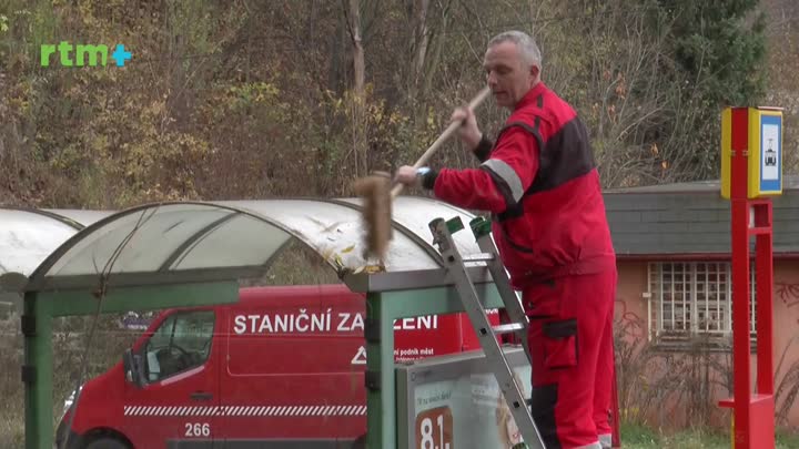 Autobusem, tramvají... - listopad 2019