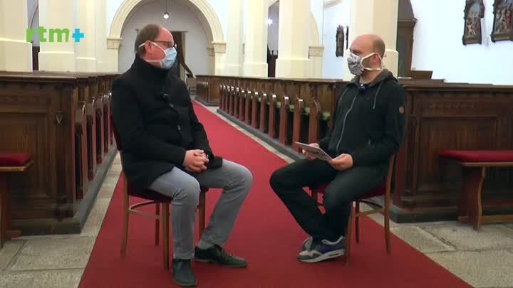 Pod rouškou - Jak se chystá na Velikonoce v nouzovém stavu církev