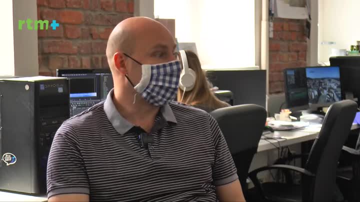 Pod rouškou - Jak dopadl nouzový stav na naši televizi